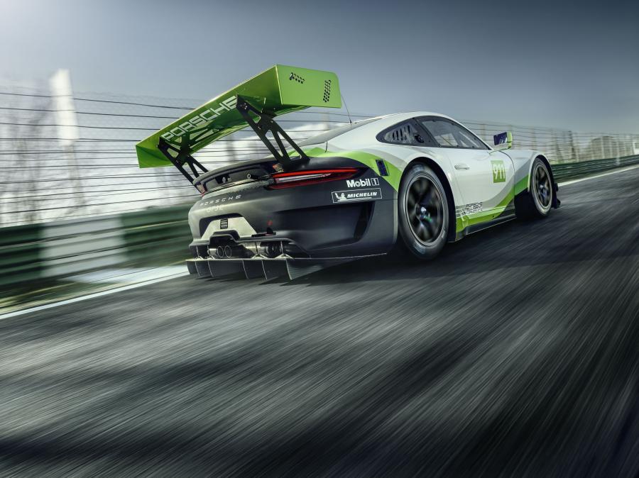  Porsche 911 GT3 R (991) 2018 года  (фото 10 из 11)